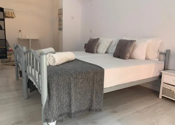 Santo Amaro Oda ve Kahvaltı Lisboa