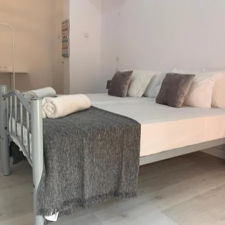 Santo Amaro Bed and breakfast Lisboa