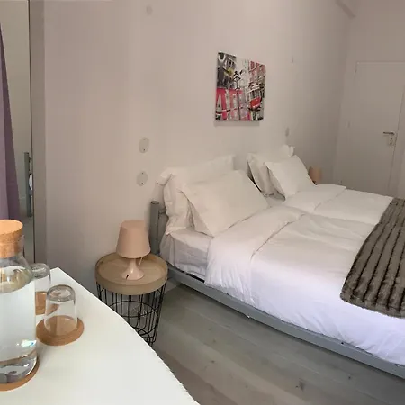 Santo Amaro Bed and breakfast *