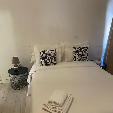 Santo Amaro Bed and breakfast *